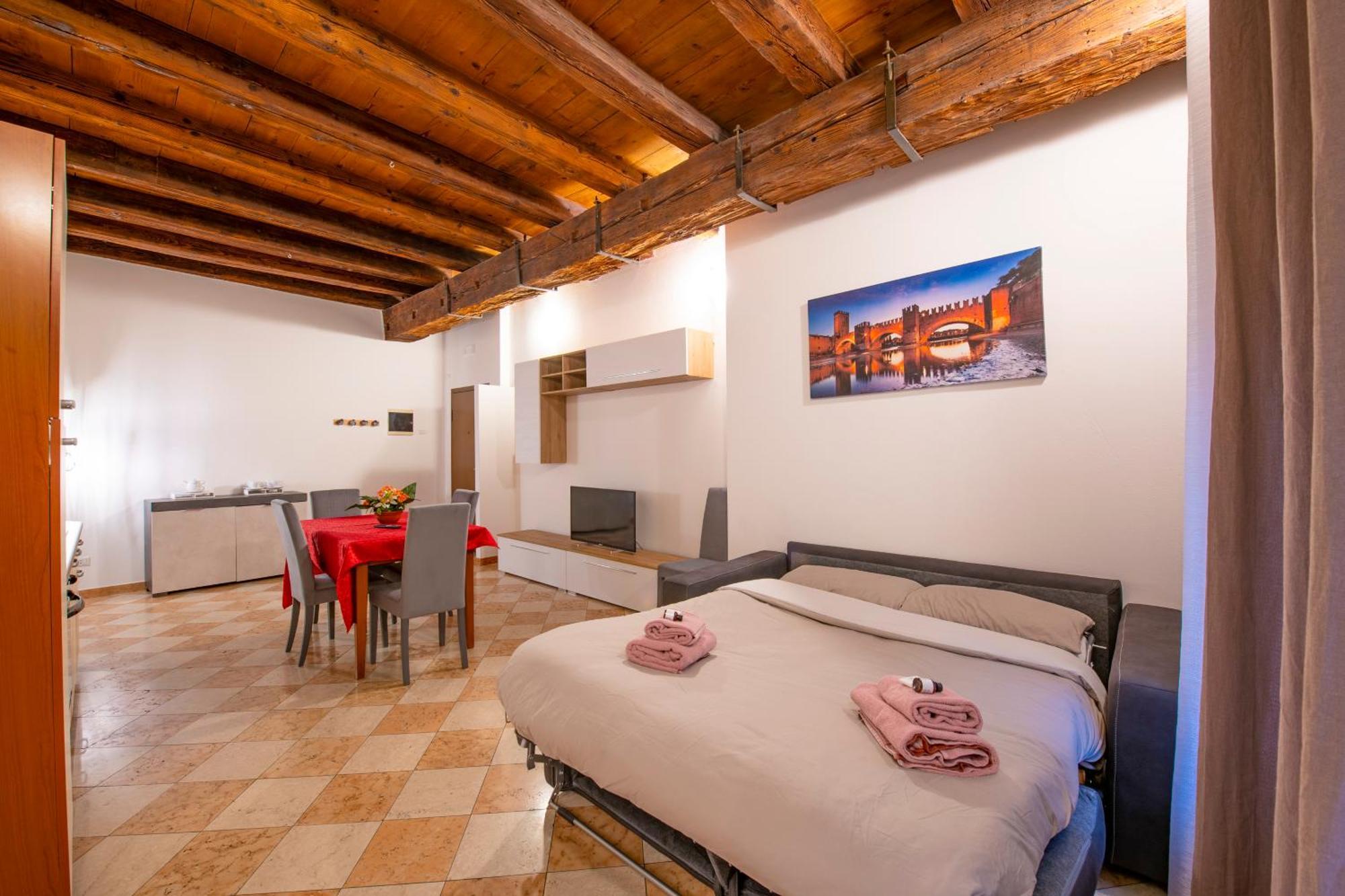 Palace Home Mazzini Verona Center Zewnętrze zdjęcie
