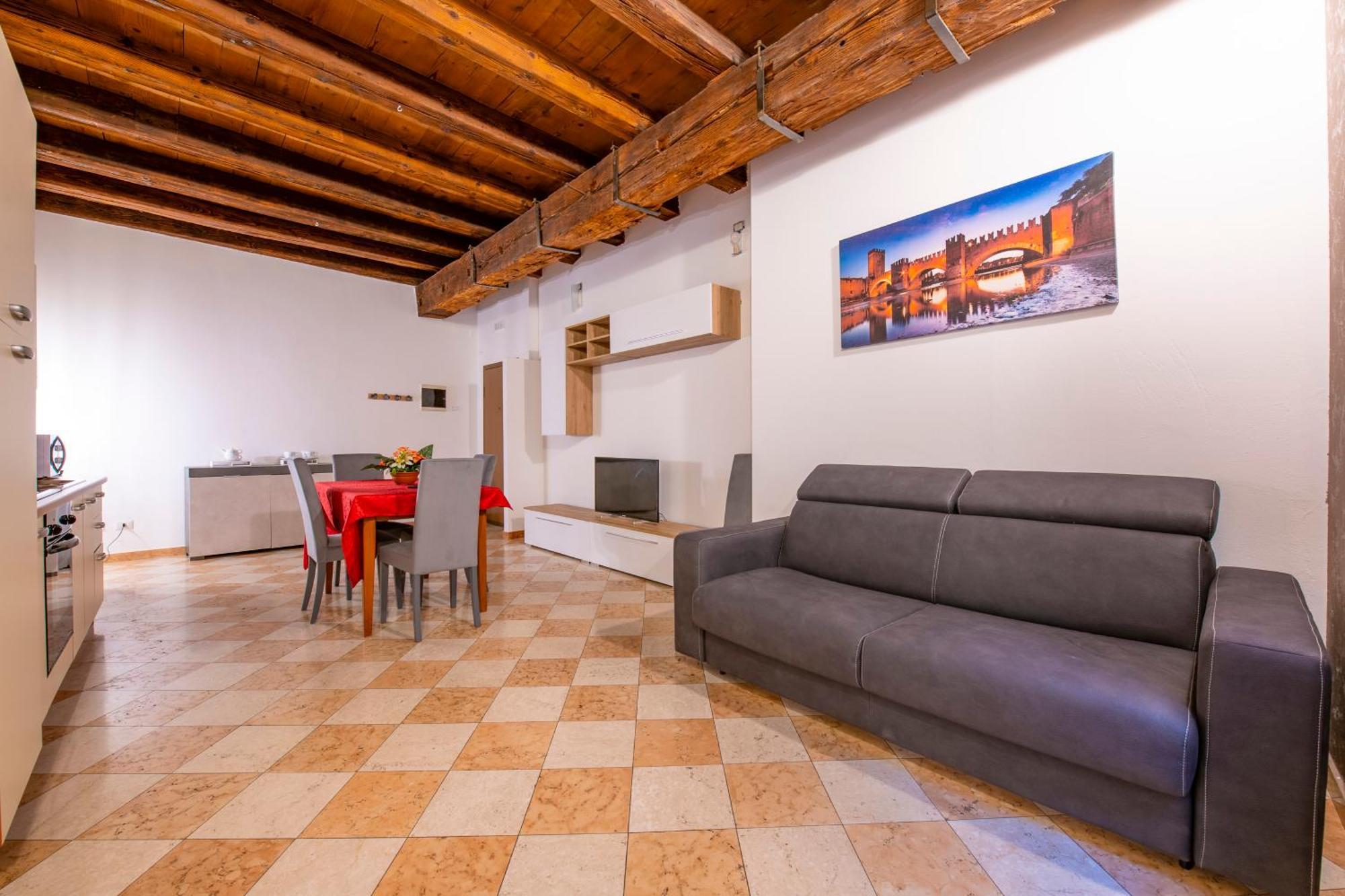 Palace Home Mazzini Verona Center Zewnętrze zdjęcie