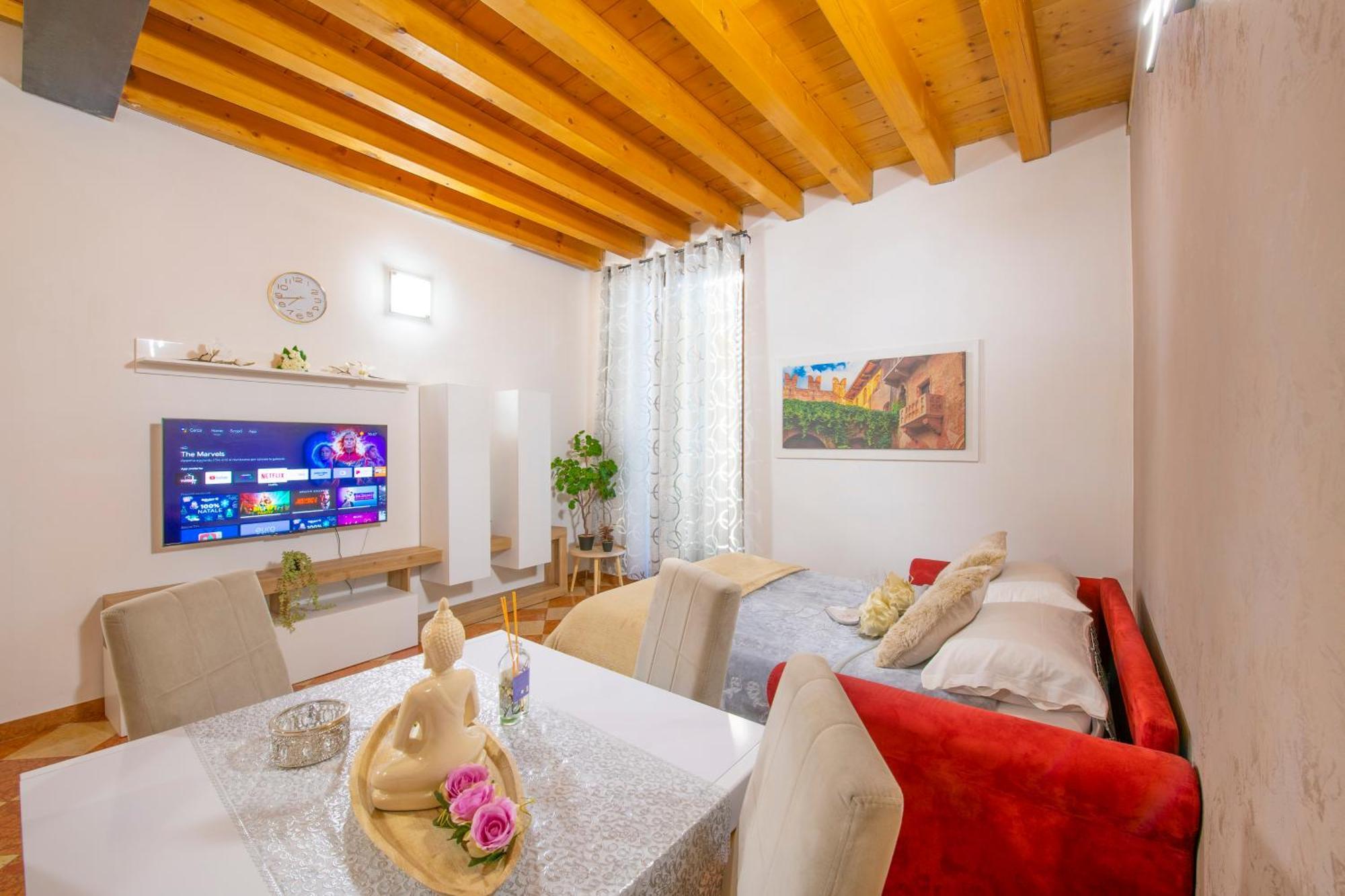 Palace Home Mazzini Verona Center Zewnętrze zdjęcie